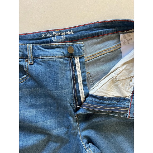 NWOT Peace Love World Regular Denim Slit Hem Jeans SIZE 16 - Picture 8 of 10